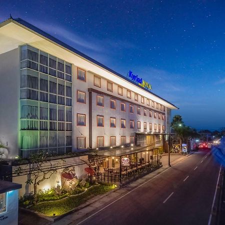 Kyriad Royal Seminyak Exteriér fotografie