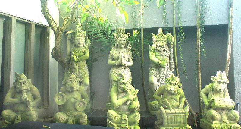 Kyriad Royal Seminyak Exteriér fotografie