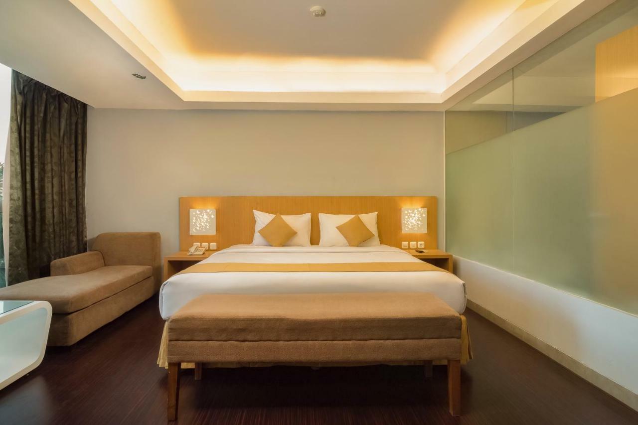 Kyriad Royal Seminyak Exteriér fotografie