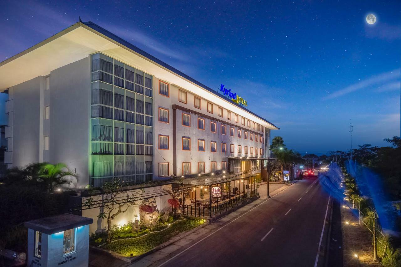 Kyriad Royal Seminyak Exteriér fotografie